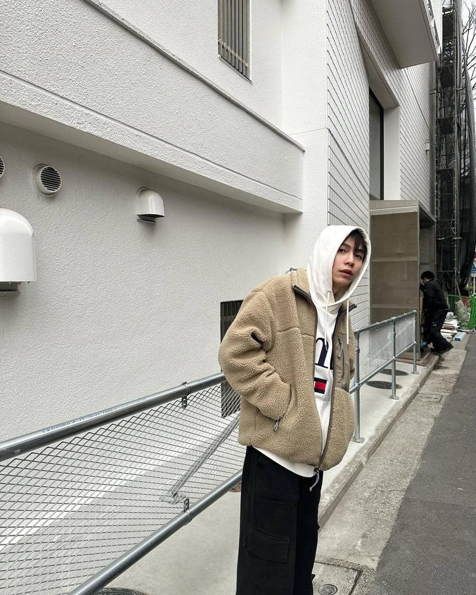 Gaya ala First Kanaphan