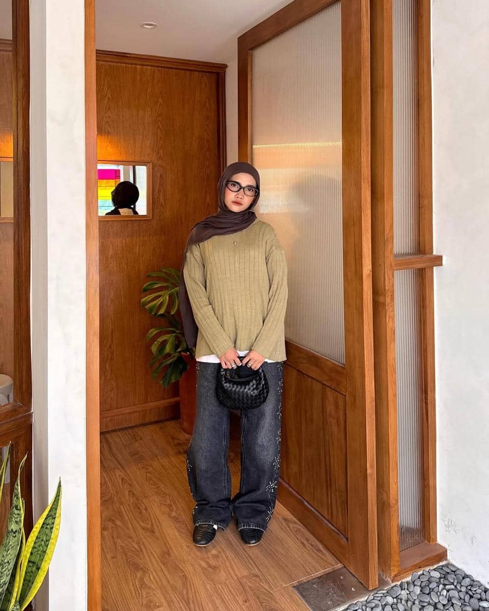 OOTD ke Kafe ala Khaila Dian