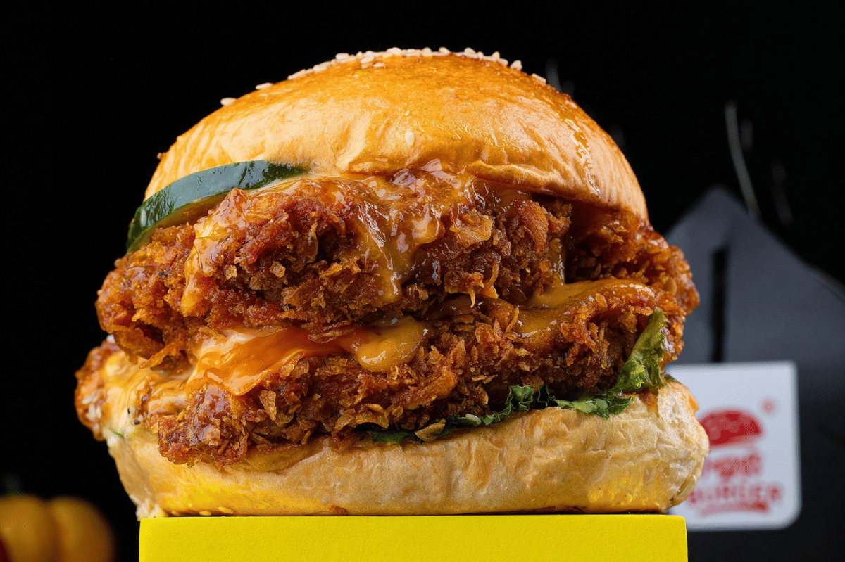Resep Korean Fried Chicken Burger, Burger Ala Korea dengan Saus Nagih