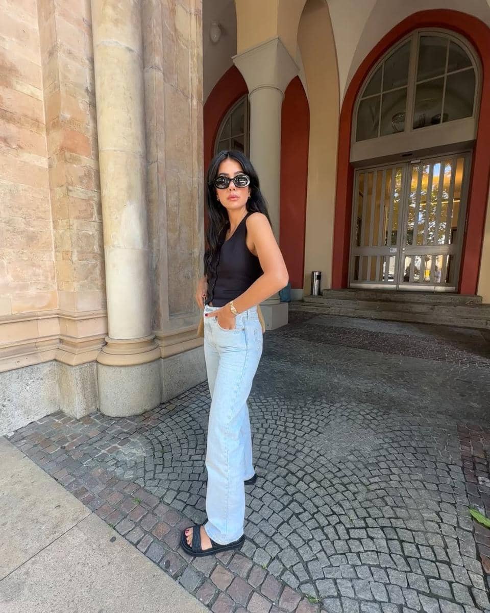 ilustrasi mix and match Nadine Koca