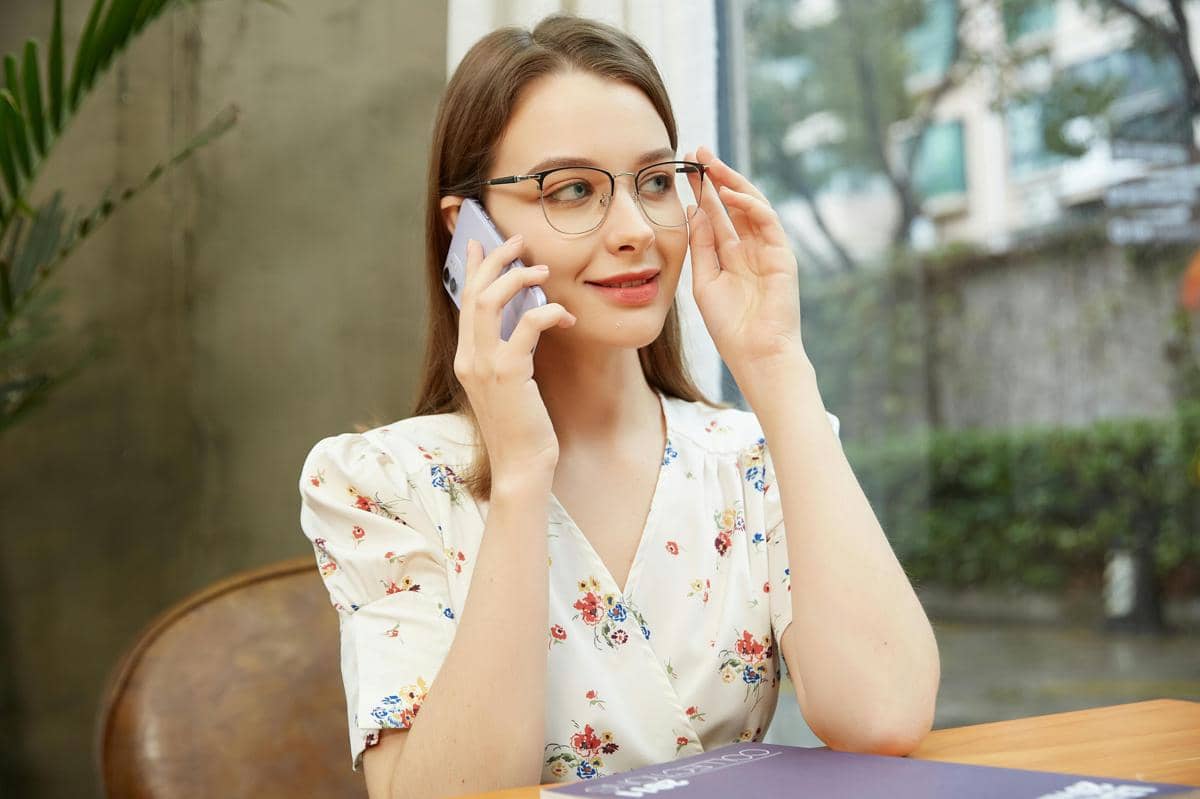 Kenapa Kacamata makin Lama Dipakai Malah Melorot?