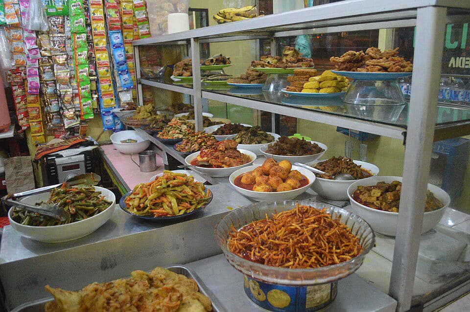 Ilustrasi Warung Tegal 