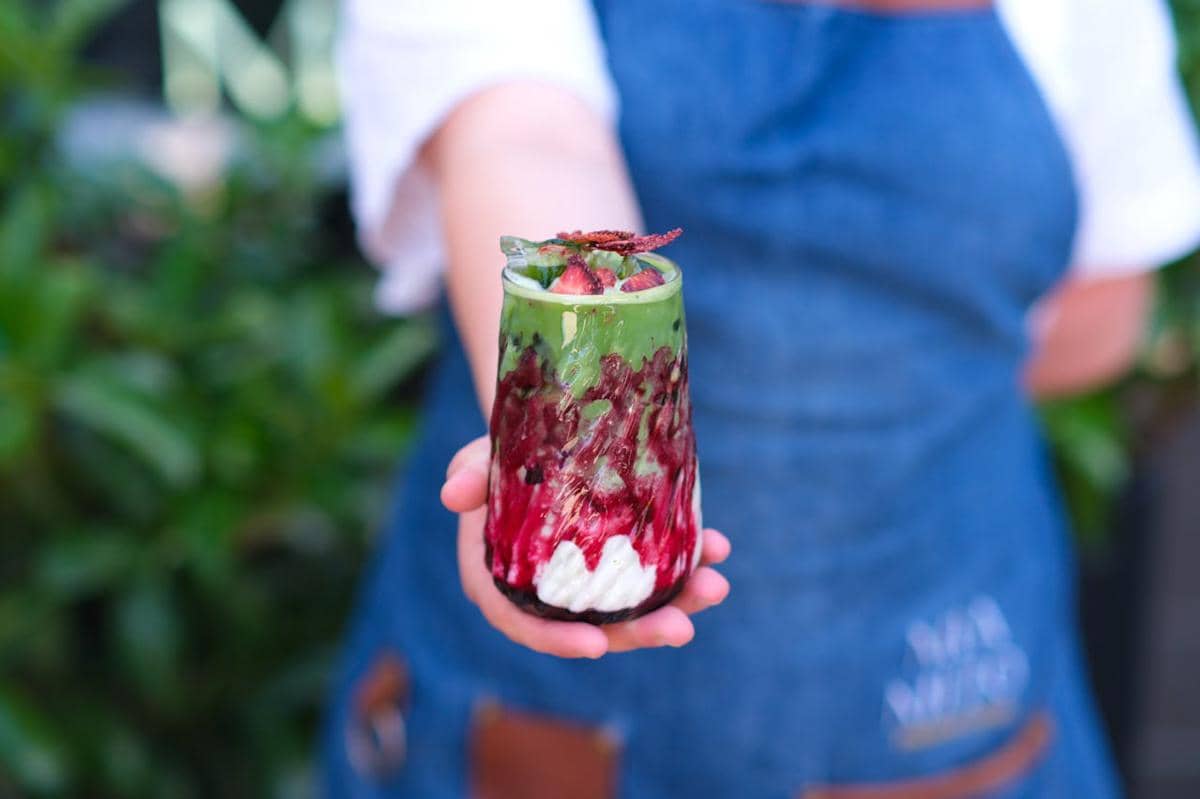 ilustrasi smoothies matcha