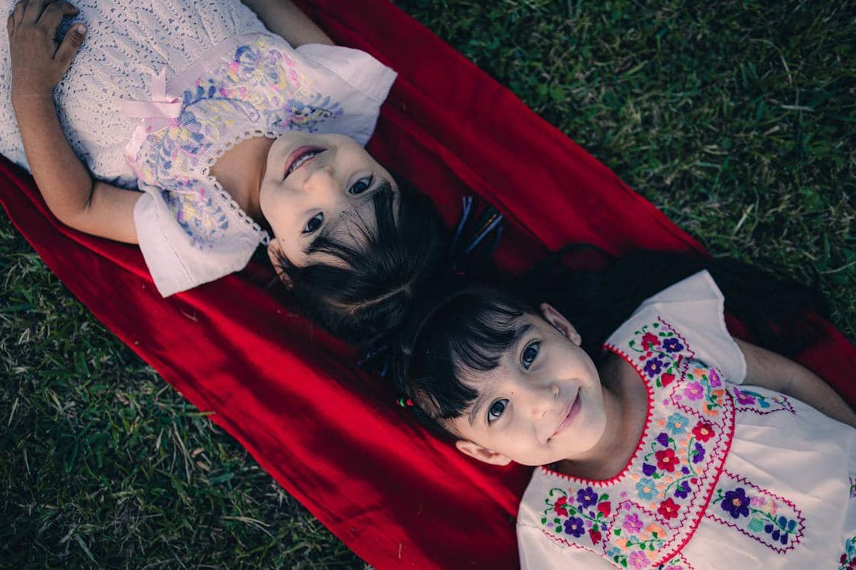 Ilustrasi anak-anak Meksiko 