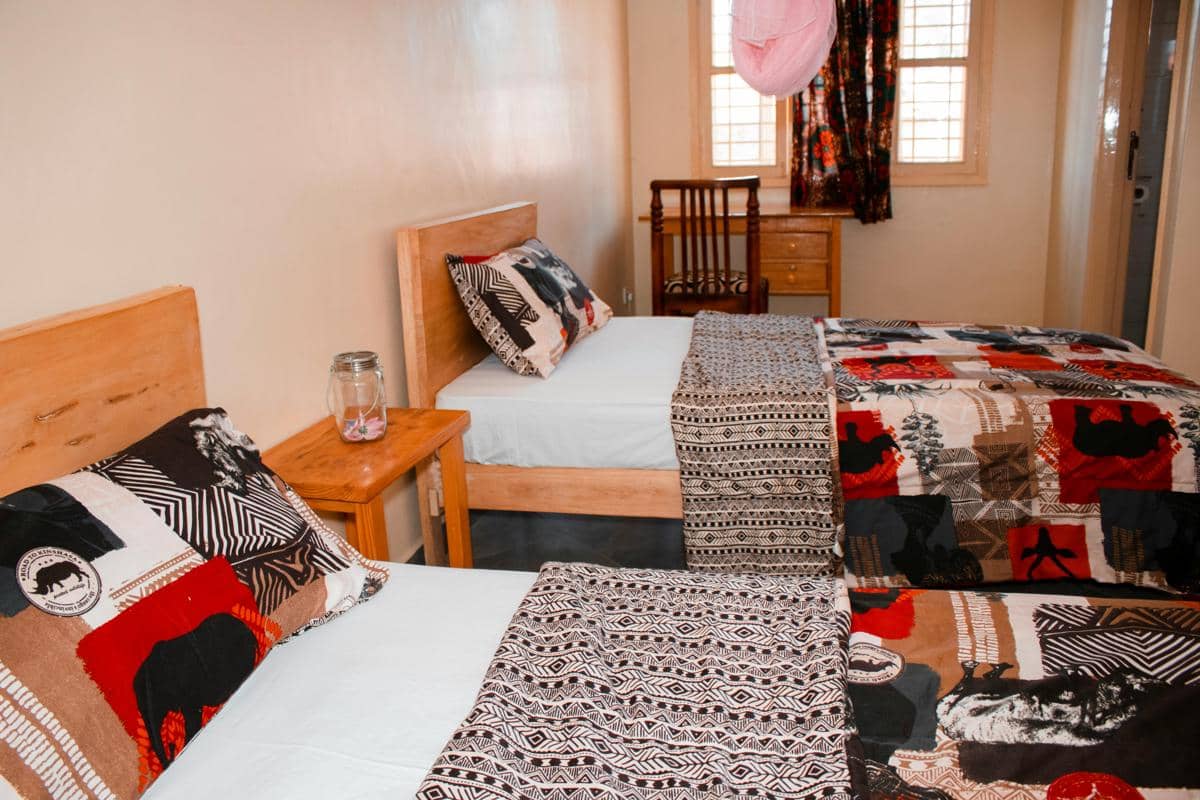 lustrasi kos harian Myrra Residence dekat UB dengan sistem keamanan.