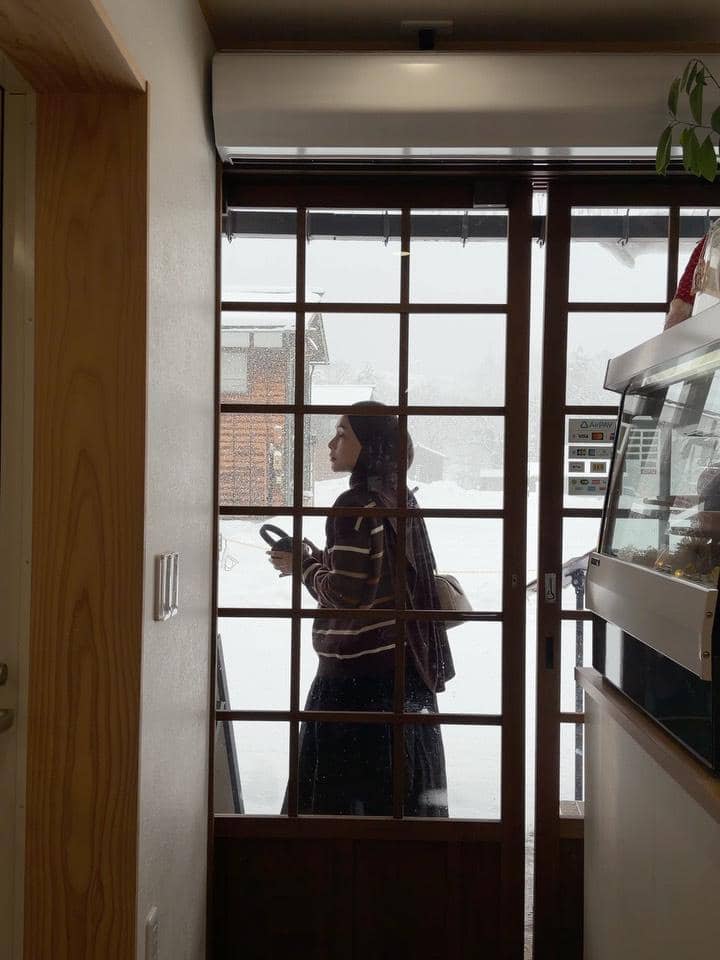 Keluarga Hamidah Rachmayanti saat liburan di Takayama