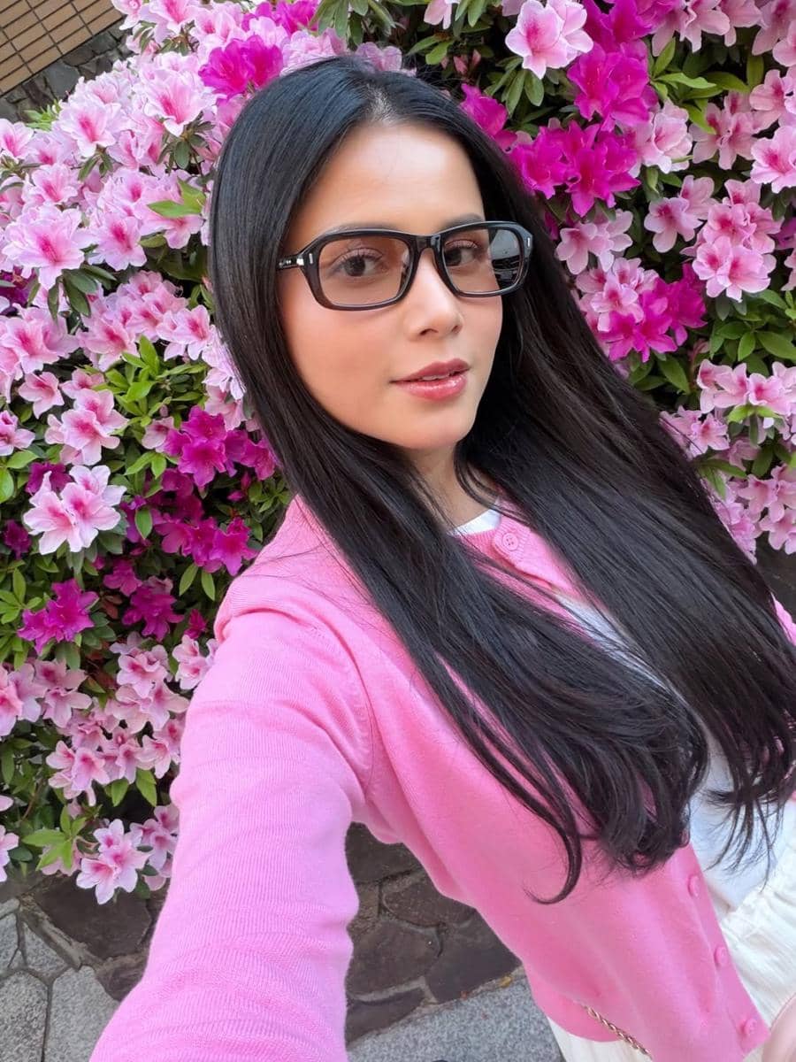 Yunita Siregar liburan musim semi di Jepang