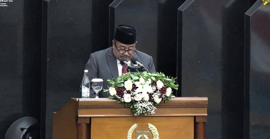 4,9 Juta Warga Naik Transportasi Umum Jakarta Setiap Hari