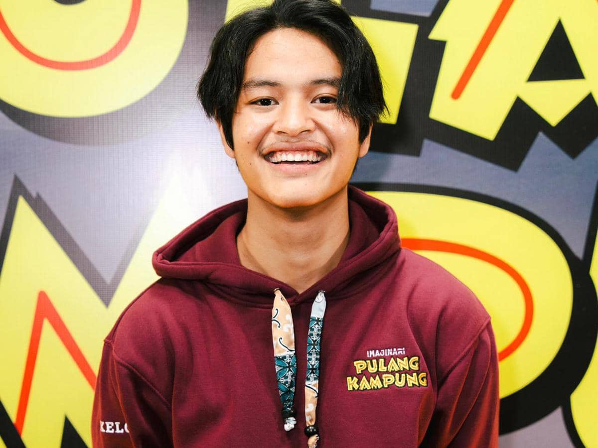  Axelo Nababan sebagai Daniel