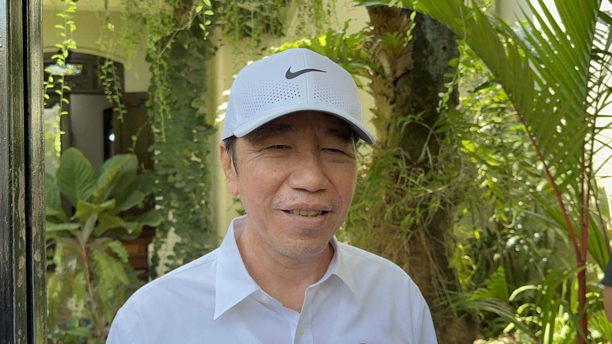 Jokowi Tanggapi Jusuf Kalla soal Jasa Jadi Presiden: Saya Orang Kampung