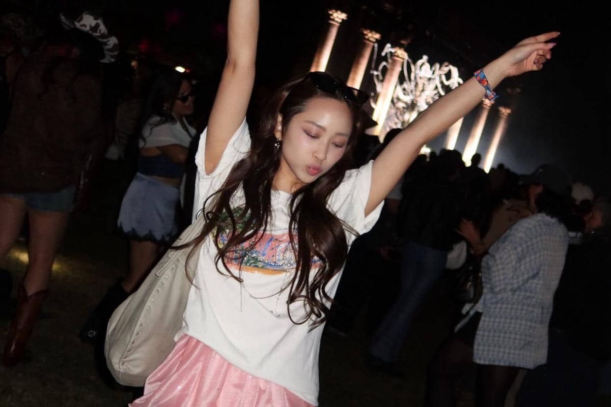 Dita Karang di Coachella 2026, Nonton Sabrina Carpenter hingga BIGBANG