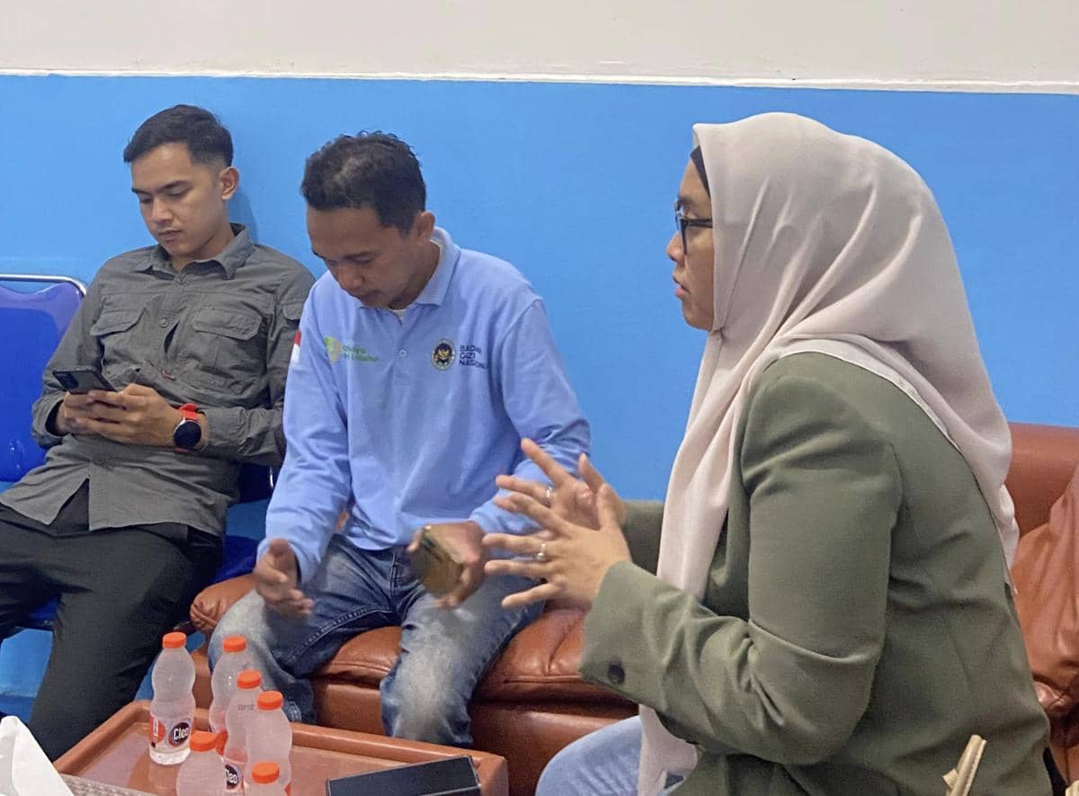 Mengenal Tri Yulia Rizki: Sosok Kartini di Balik 40 Dapur MBG Sumsel