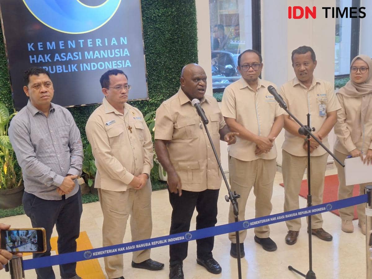 Menteri HAM Pigai Pastikan Anak Korban Penembakan di Papua Dirawat Intensif