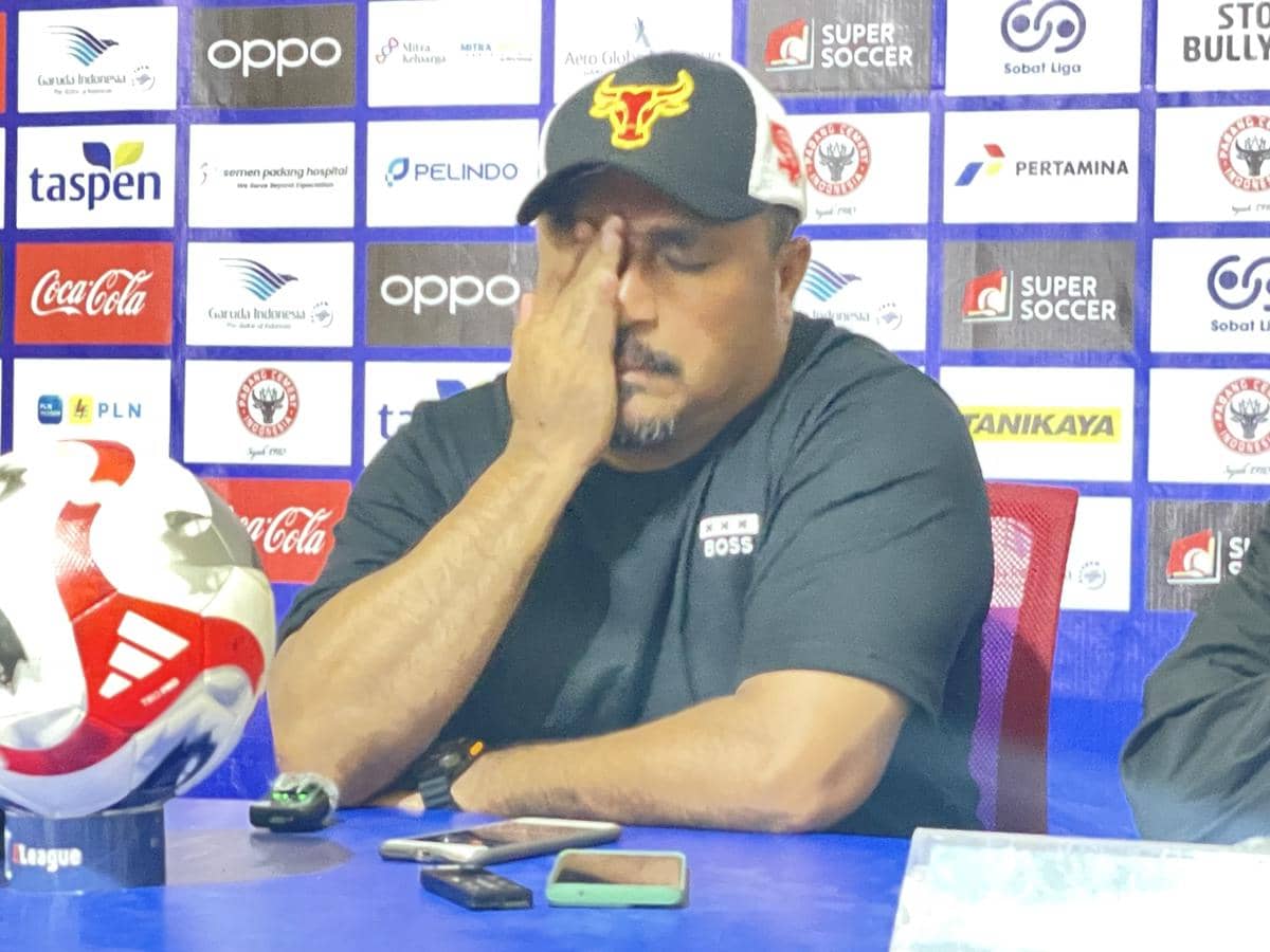 Kalah 0-2 dari Persijap, Pelatih Semen Padang: Strategi Tak Berjalan Sempurna