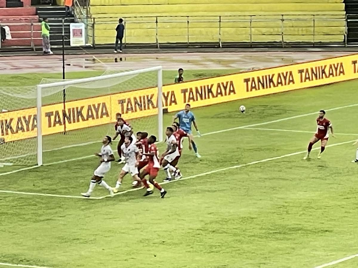 Berlaga Tanpa Suporter, Semen Padang FC Kalah 0-2 dari Persijap Jepara