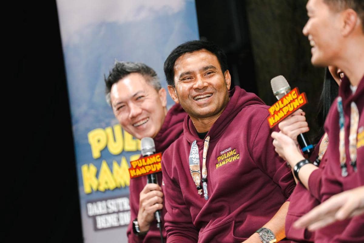 Cast Judika sebagai pak Uli 