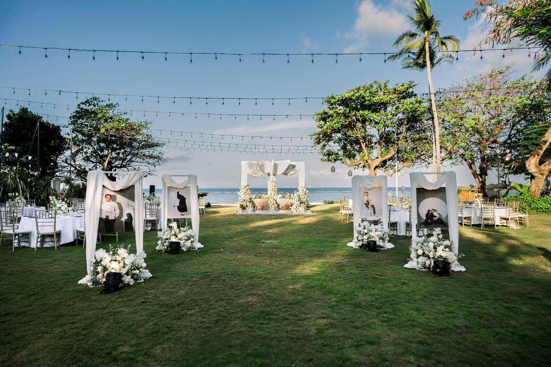inspirasi dekorasi wedding outdoor yang romantis 