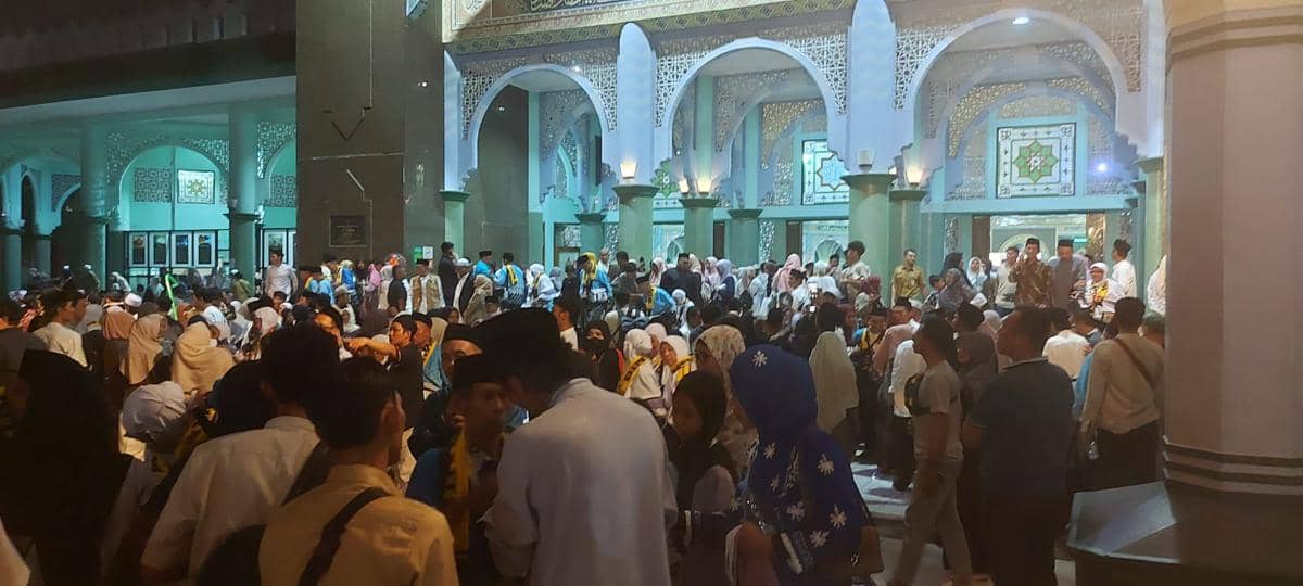 Calon jemaah haji kloter 1 Jakarta Banten mulai diberangkatkan 