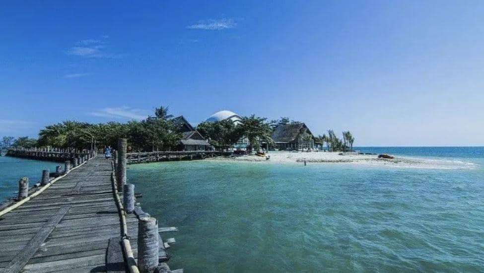 Dermaga di Pulau Umang Kabupaten Pandeglang (Dok. Instagram/wisatabanten)