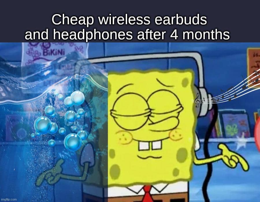 meme SpongeBob tentang headphone