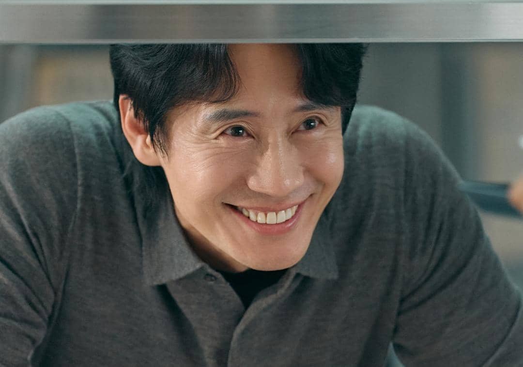 Shin Ha Kyun di drama Fifties Professionals