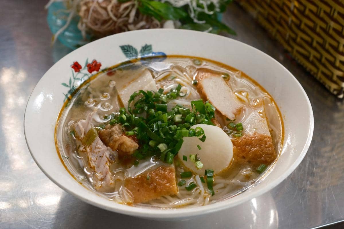 ilustrasi sup bola udang