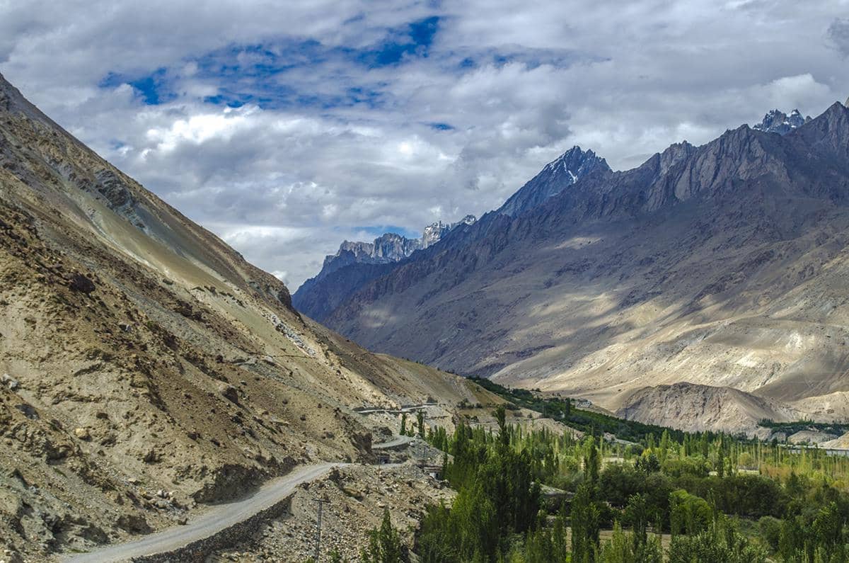 potret Lembah Hushe di wilayah Gilgit Baltistan yang terkenal dengan keindahan panorama alamnya