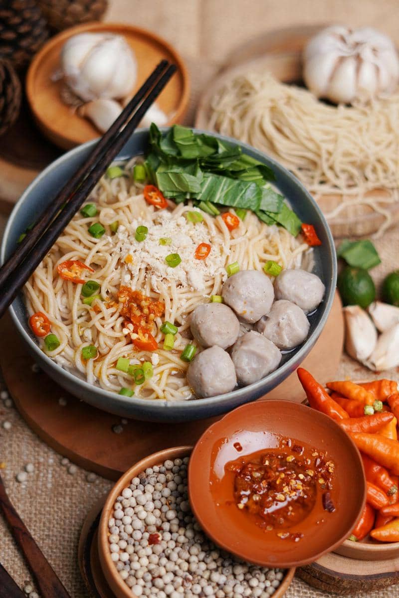 8 Olahan Ayam Pendamping Bakmi Keriting, Maknyus!