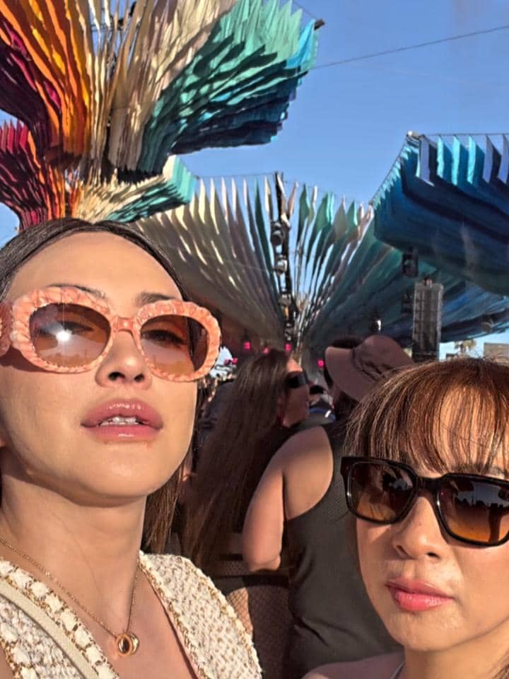 Shandy Aulia nonton Coachella bareng Sahabat