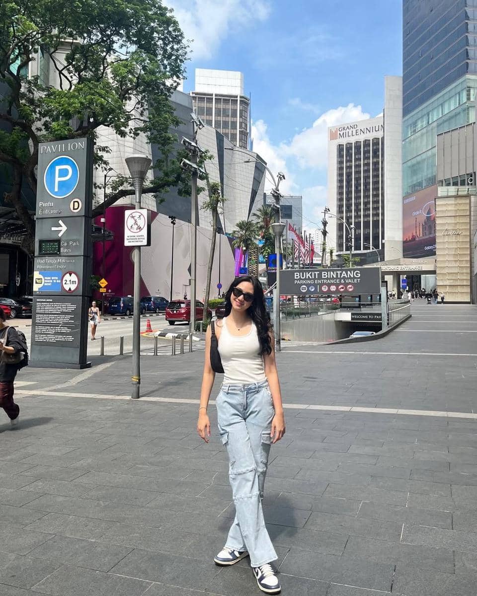 Gaya OOTD cast Kupilih Jalur Langit 