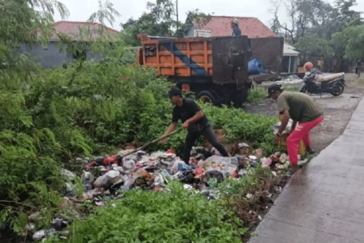 Sasar Pemukiman, DLH Kota Tangerang Gencarkan Penertiban TPS Liar
