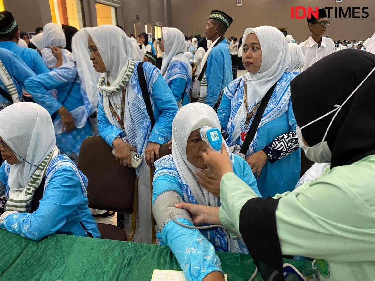 50 Persen CJH Embarkasi Surabaya Beresiko Tinggi Masalah Kesehatan