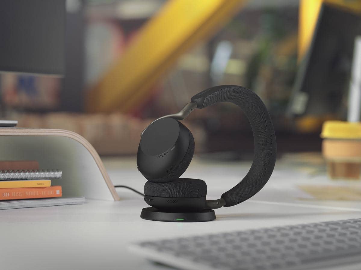 3. Jabra Evolve3 75.jpg