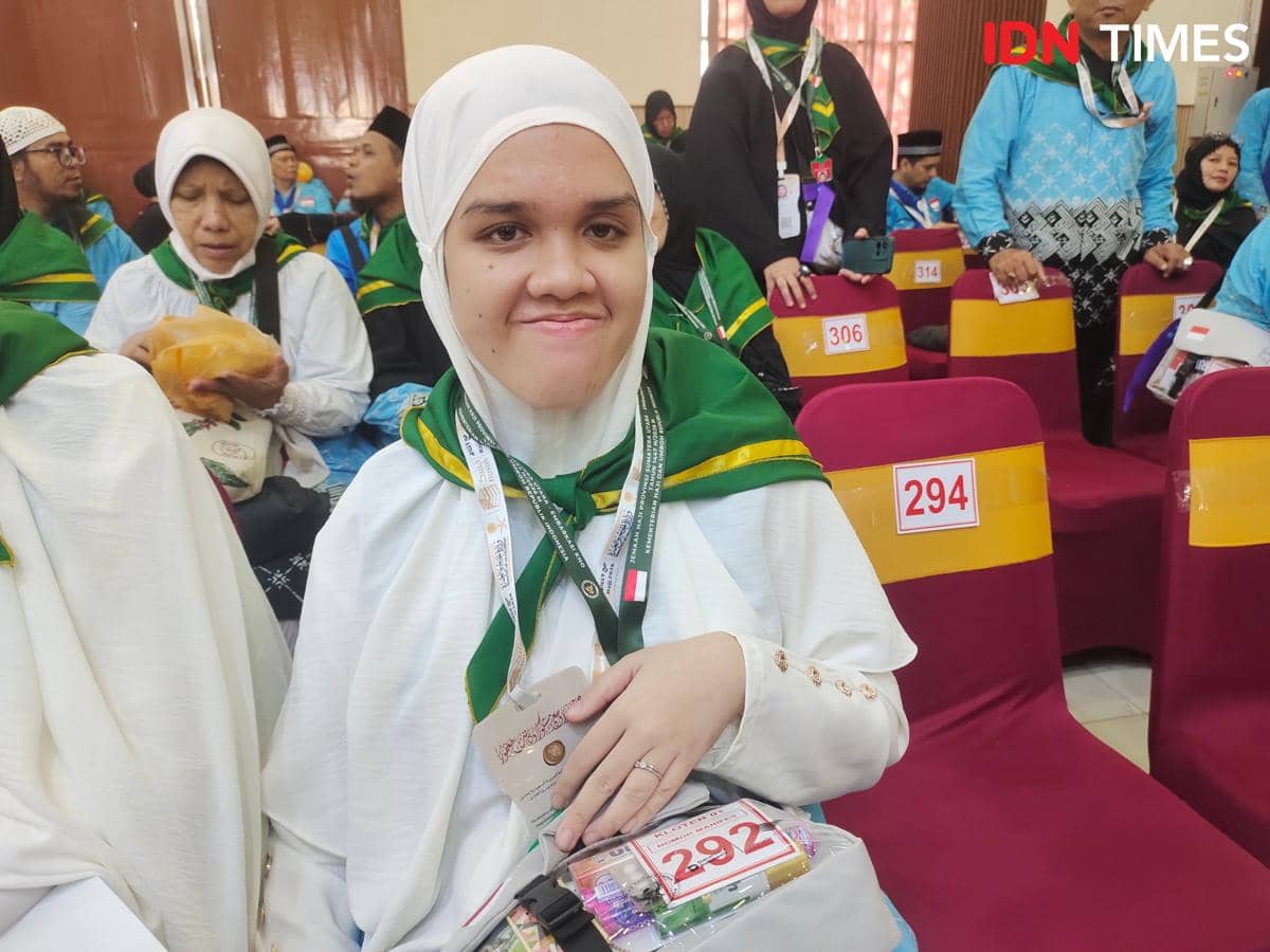 Cerita Nazwa Nasution, Jemaah Haji Termuda Sumut di Usia 20 Tahun 