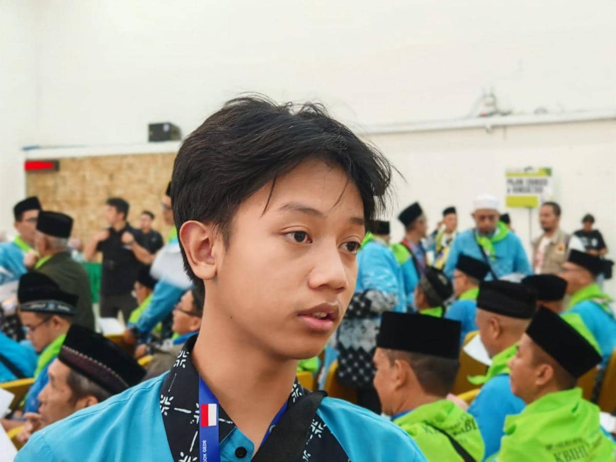 Rizki Rahman Al Farisi, jemaah haji usia 17 tahun dari Jakarta. 