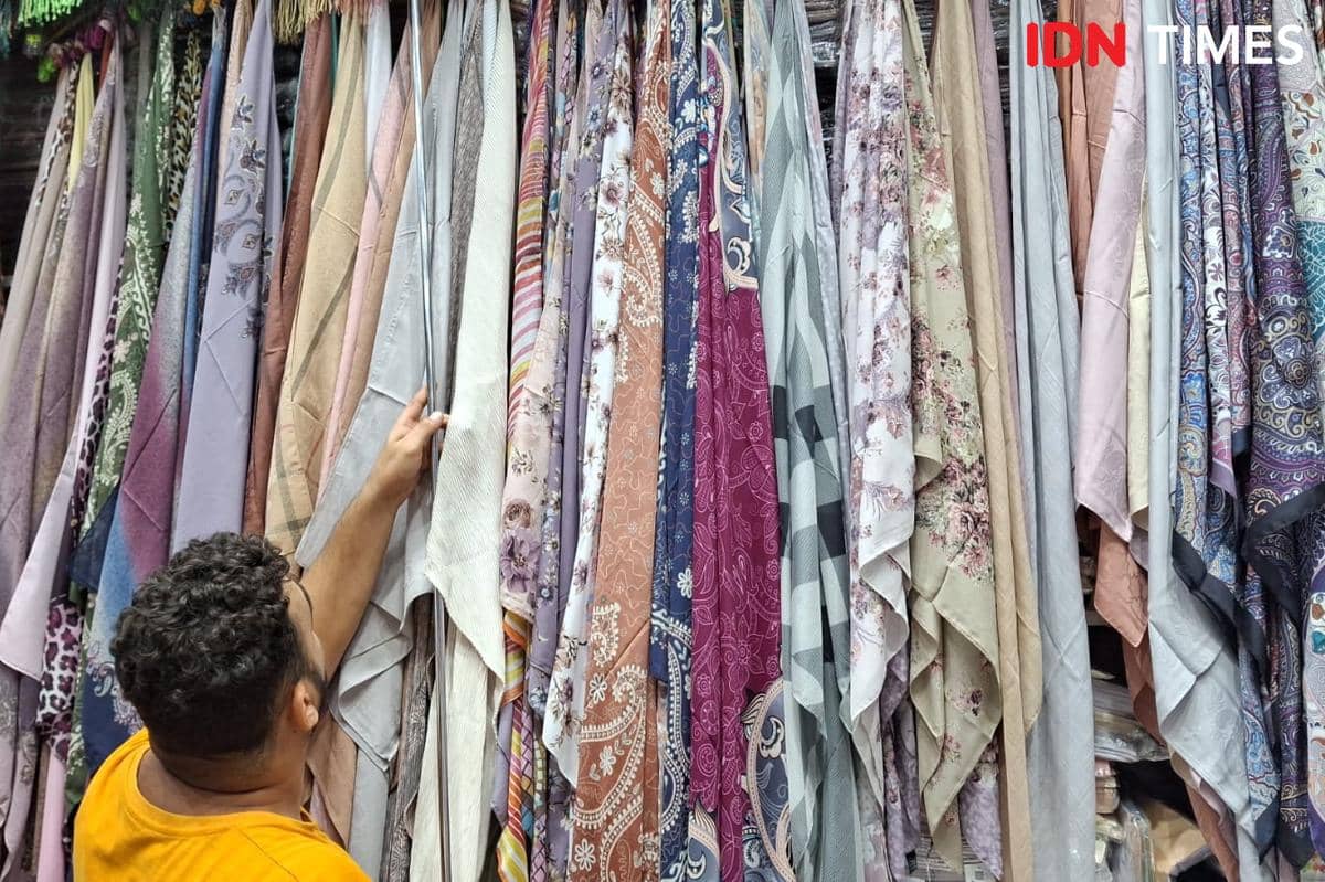 7 Cara Mendapatkan Harga Murah saat Beli Oleh-oleh Haji