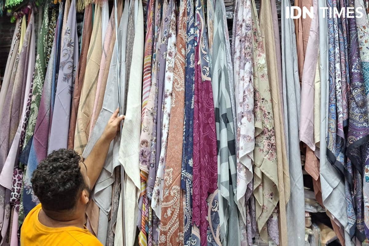 Bagaimana Ketentuan Membawa Oleh-oleh Haji?