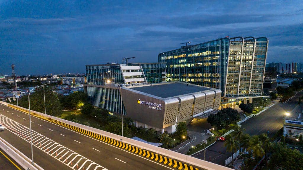 PT United Tractors Tbk