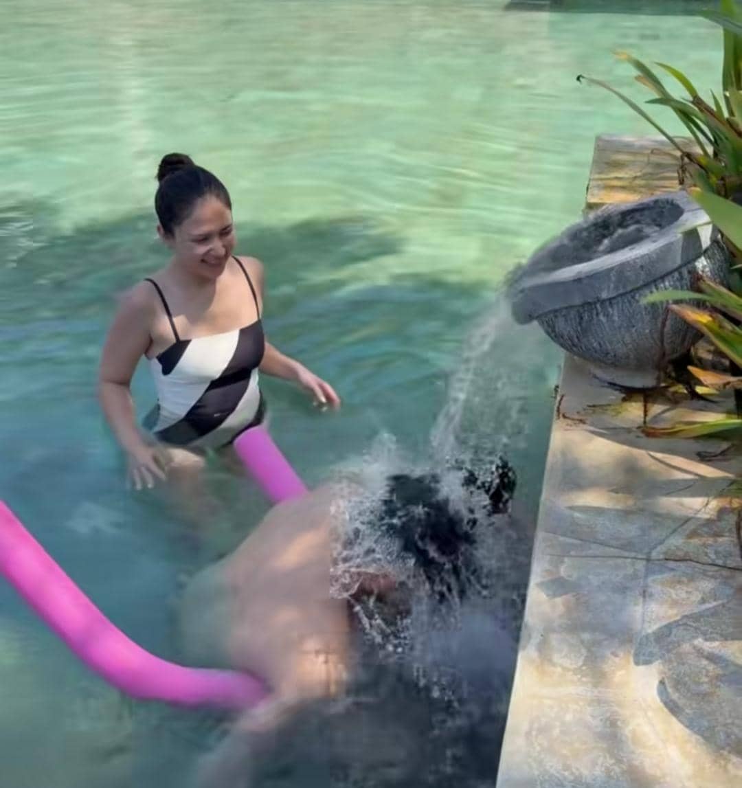 Jessica Mila dan keluarga liburan