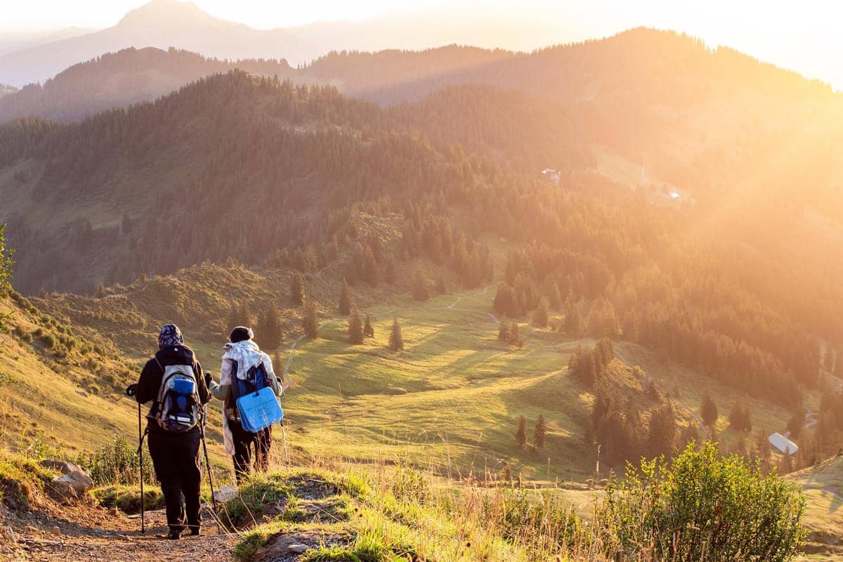 [QUIZ] Kamu Cocok Pacaran Sama Dia, karena Sama-Sama Suka Naik Gunung