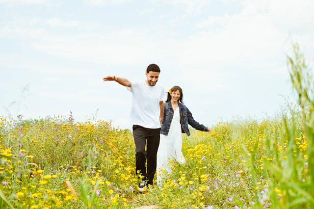 4 Zodiak Cowok yang Sering Childish saat Jatuh Cinta, Siapa Saja?