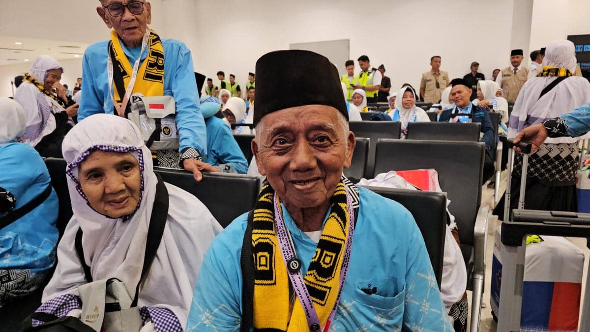 Jualan Buah Sejak Tahun 1964, Antarkan Nurin ke Baitullah