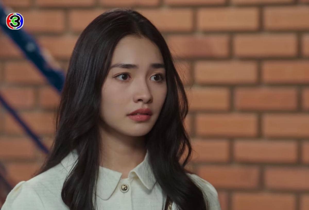 8 Fakta Peran Mint Ranchrawee dalam Drama Love’s Shattered Reflections