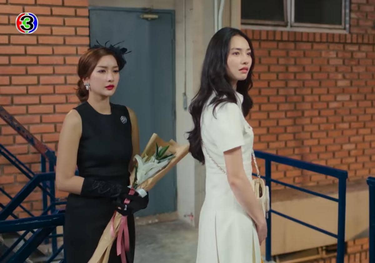 cuplikan drama Love’s Shattered Reflections