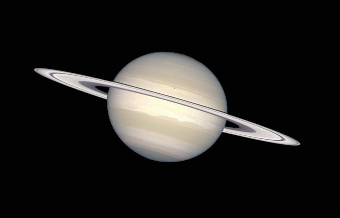 Kenapa Saturnus Punya Cincin Setipis Itu?