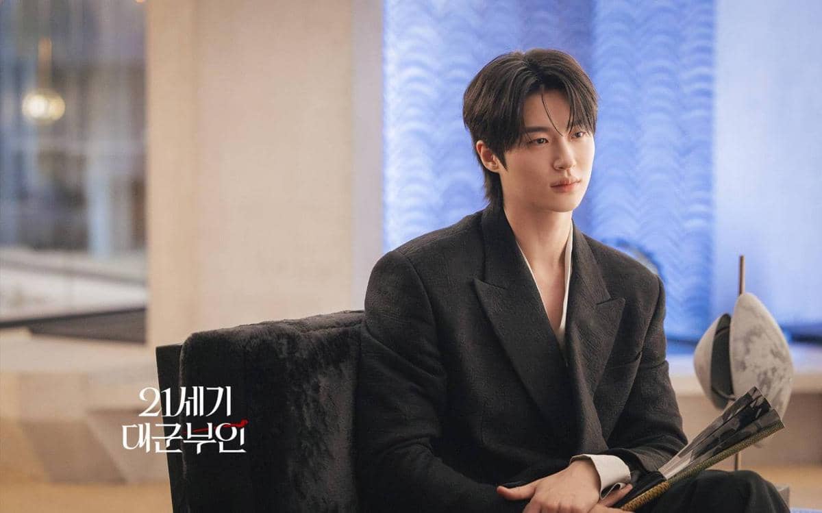 Cuplikan drama Korea Perfect Crown