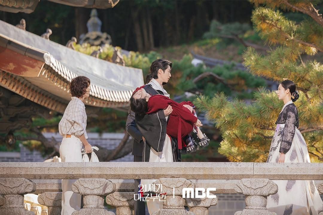 cuplikan drama Perfect Crown