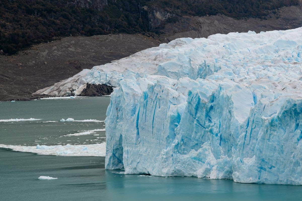 ilustrasi gletser di Patagonia (pexels.com/Jose Luis Vanasco)