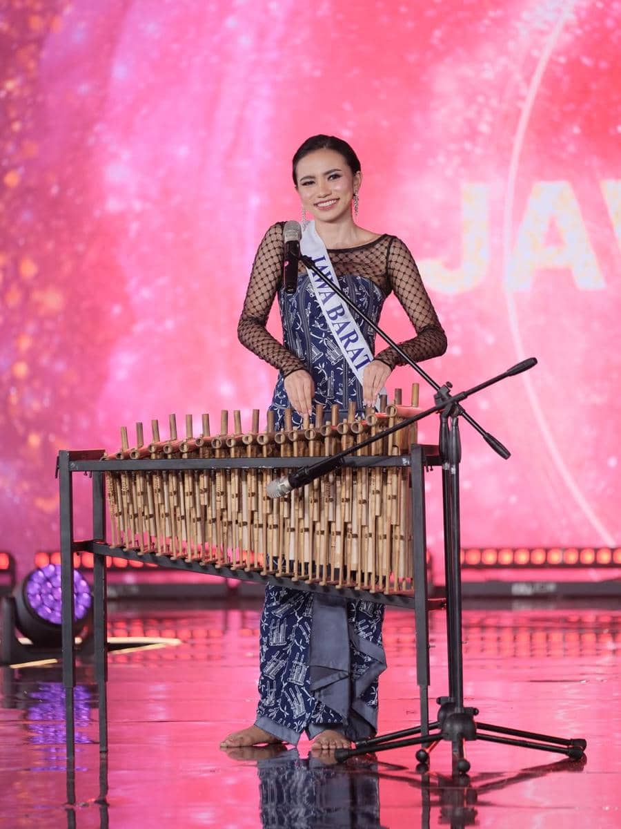 penampilan bakat finalis Puteri Indonesia 2026 pada sesi preliminary