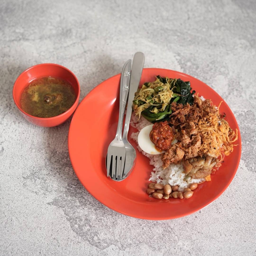 Nasi Campur Ayam Jokwi Denpasar (instagram.com/jokwidenpasar)